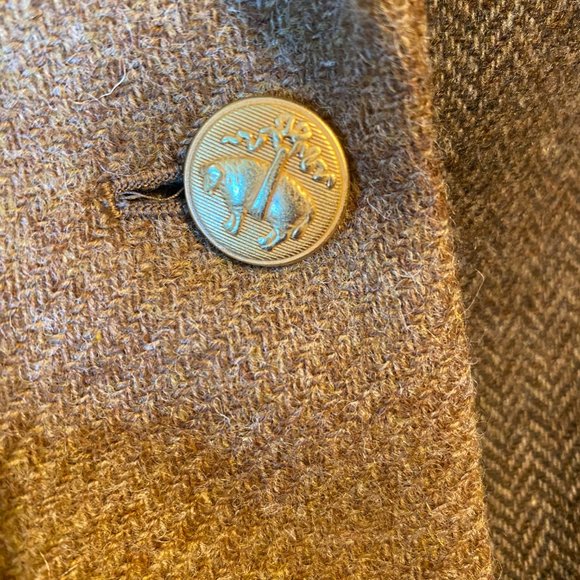 Brooks Brothers Red Fleece Wool Suit and Jacket - Picture 13 of 13